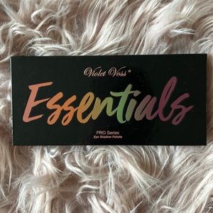 Violet Voss Eyeshadow Pallet